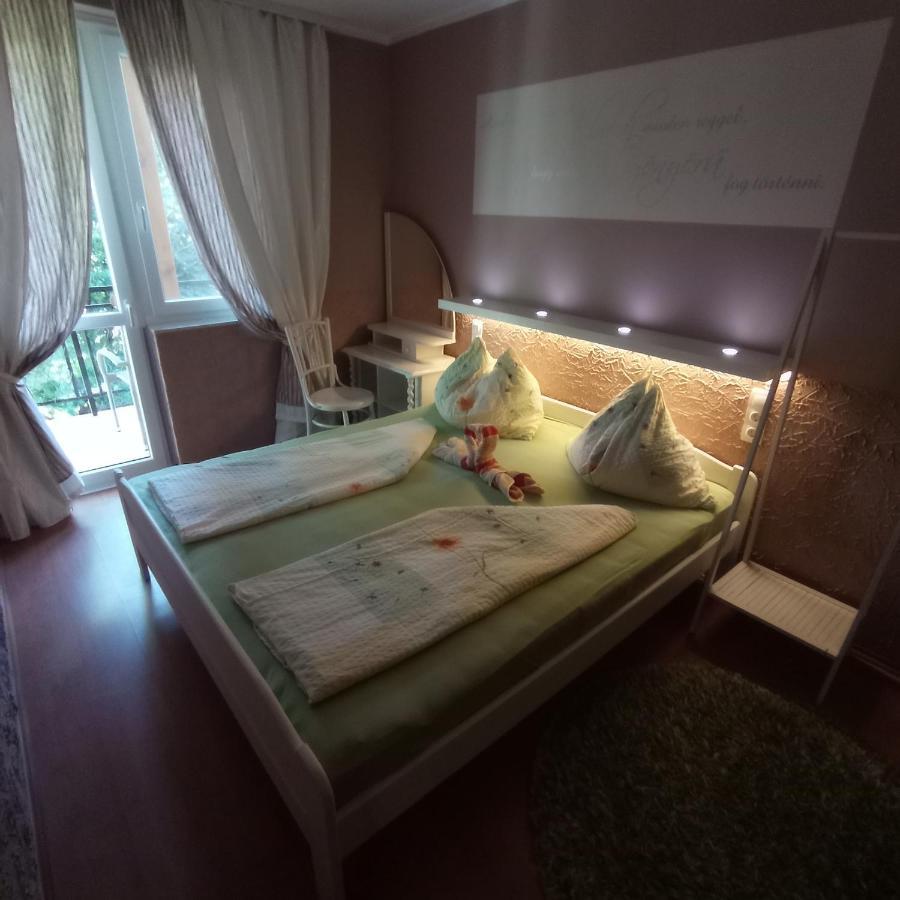 Rózsa Apartman 2 Alsóörs Kültér fotó